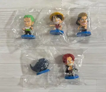 애니캐러 히어로즈 초기 루피 조로 우솝 라분 샹크스