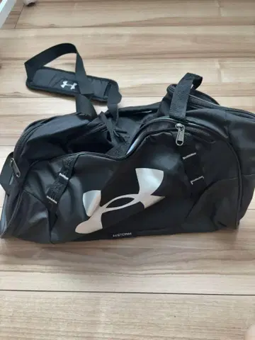 Under Armour 보스턴 백 블랙