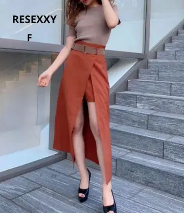 RESEXXY 플레어 롱 스커트 F 프론트 오픈 숏팬츠 포함
