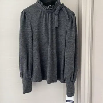 엠즈 그레이시 2024AW 택 포함 미사용 새상품 리본 포함 니트탑 38