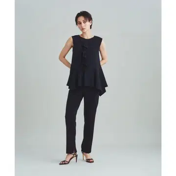 그레이스 클래스 스카프 헴 프릴 블라우스