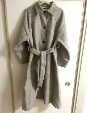 벨트 포함 롱 코트