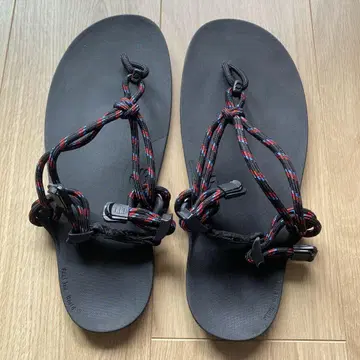 Xero Shoes GENESIS