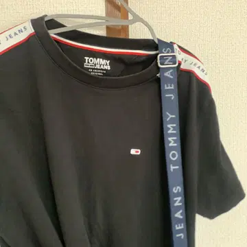 TOMMY JEANS 블랙 반팔 원피스