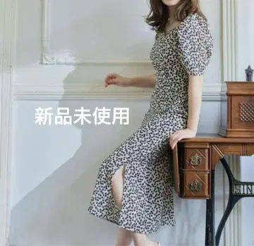 체리 패턴 캐시코르 원피스