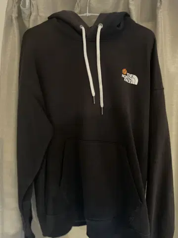 THE NORTH FACE 플라워 로고 블랙 후드티