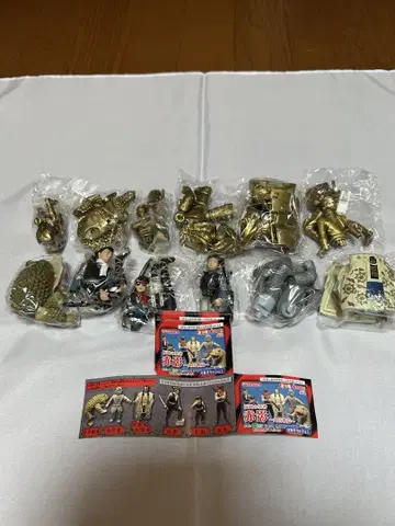 가면의 닌자 아카카게 실사 채색 + 야마부키색판 12체 풀세트