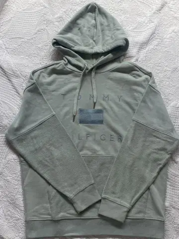 TOMMY HILFIGER 라이트 그린 후드티