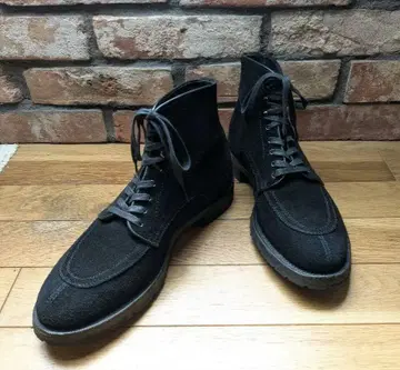 Milok x Makers 스웨이드 부츠 U MOCCA BOOTS