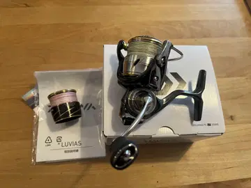 새상품급 중고 다이와 20 루비아스 FC LT 2500s