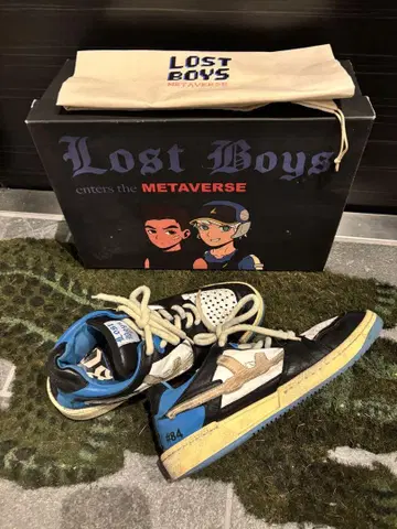 Lost Boys 스니커즈 넘버링 티셔츠 세트 27cm