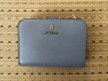 Furla 컴팩트 지갑