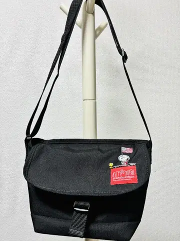 Manhattan Portage 블랙 숄더백