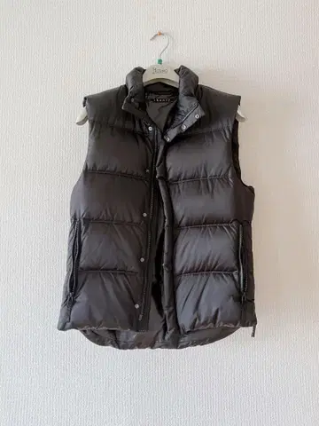 새상품급 띠어리 다운 베스트 블랙 38