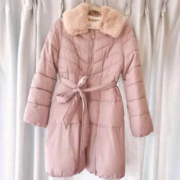 퍼 부착 롱 다운 코트