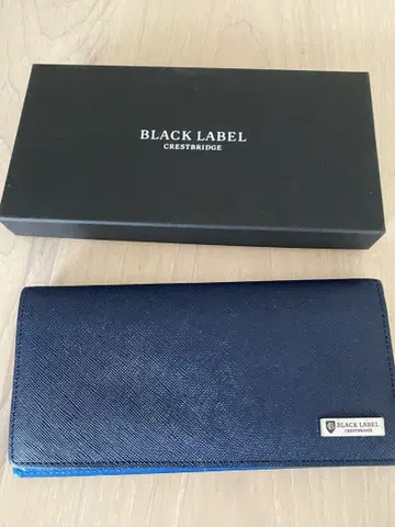 BLACK LABEL CRESTBRIDGE 장지갑 네이비