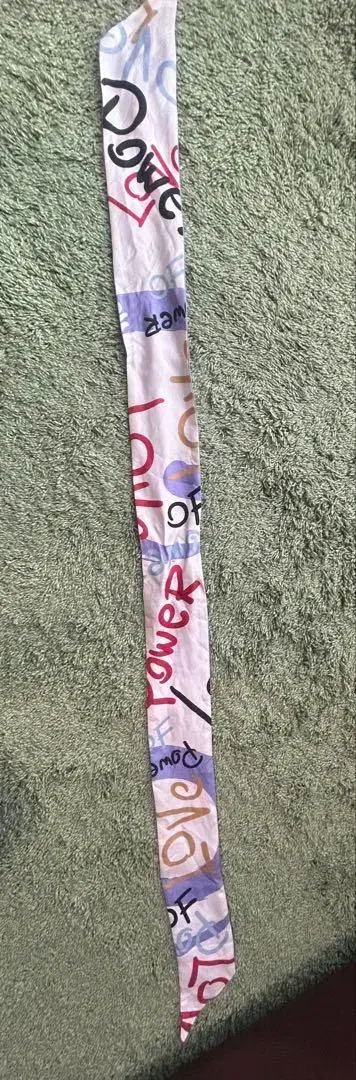 FURLA 훌라 프린트 스카프 반다나