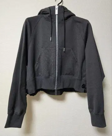sacai 사카이 다크 그레이 후드 부착 후드 맨투맨