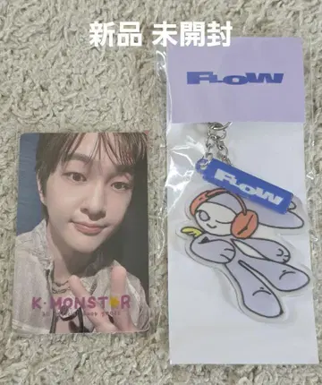 ONEW FLOW POPUP ACRYLIC KEYRING PURPLE