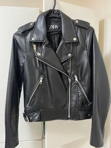 ZARA 블랙 라이더 자켓
