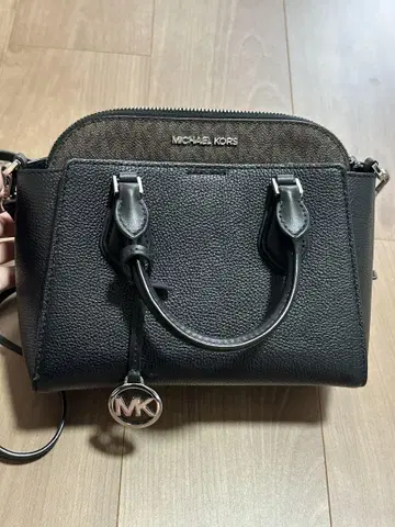 MICHAEL KORS 블랙 숄더백