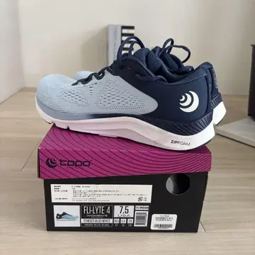 topo 러닝화 24.0