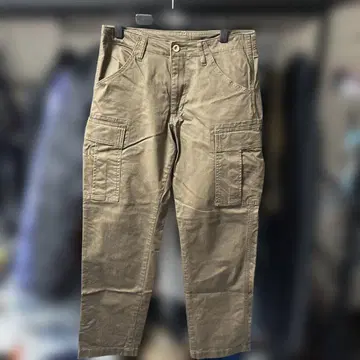 Wrangler 카고 팬츠 베이지