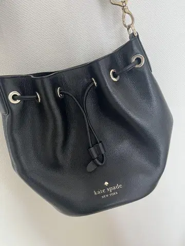 kate spade 블랙 복조리형 숄더백