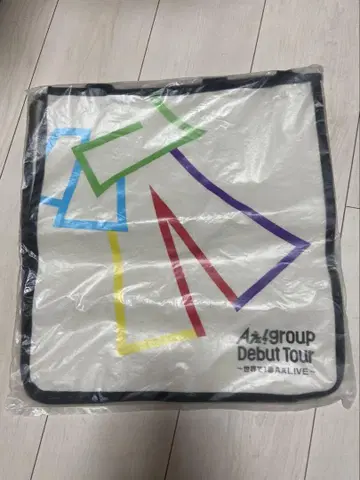 A! group 데뷔 투어 토트백