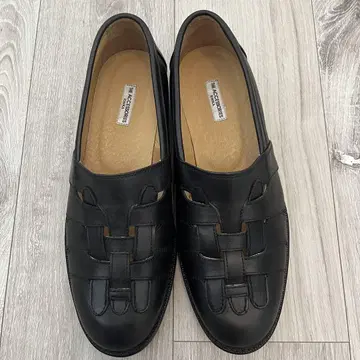 [ 미사용 ] RAIKA 구르카 샌들 로퍼 블랙 26cm