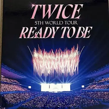 TWICE/5TH WORLD TOUR'READY TO BE'in