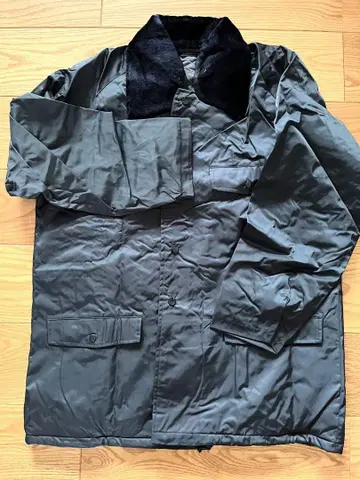 국철 시대 내퍼 의류 후드 부착 다크 그레이 퍼 옷깃 자켓