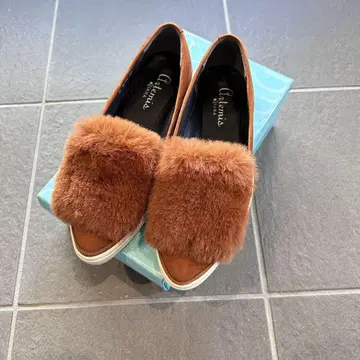 아르테미스 바이 다이애나 에코 퍼 슬립온 24.5cm