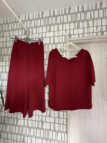 미사용 새상품 STYLE DELI 버건디 셋업