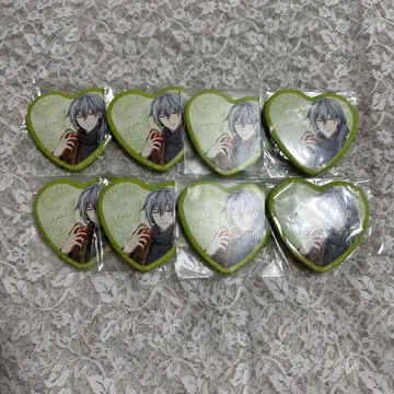 12 SONGS GIFT 하트형 빅 캔뱃지