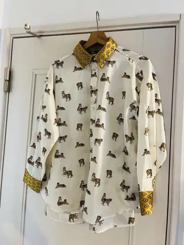 ZARA 호랑이 무늬 & 얼룩말 무늬 긴팔 셔츠