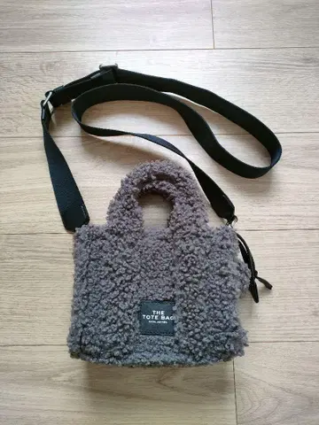 MARC JACOBS 그레이 숄더백 테디 마이크로