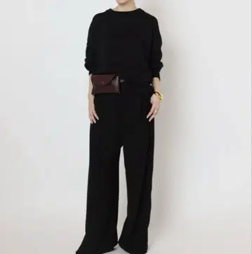 24AW 두지엠 클라세 이지 와이드 팬츠 최근 모델