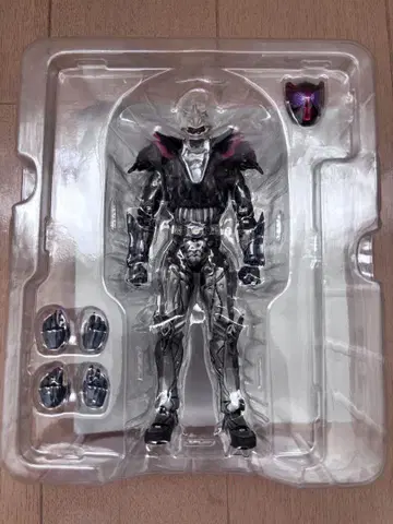 가면라이더 오즈 S.H.Figuarts EIJI GREEED