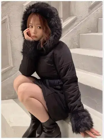GRL 벨트 포함 퍼 다운 코트 그레일 블랙 블랙 다운 자켓