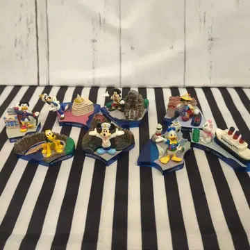 도쿄디즈니씨 5주년 테마포트 피규어 7세트