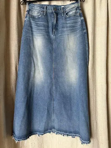 어퍼 하이츠 데님 롱 스커트