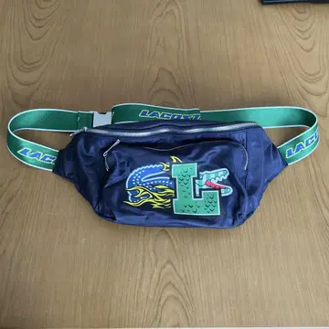 LACOSTE 네이비 바디백