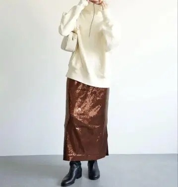 슬로브 이에나 스팽글 스커트