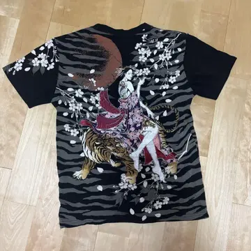 화조풍월(오이란) 자수 T셔츠 오이란 자수