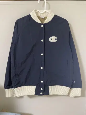 Champion 네이비 x 화이트 점퍼 L 사이즈