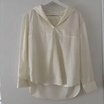 zoe 세일러 블라우스
