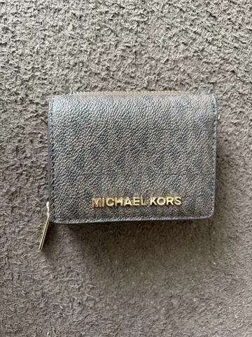 MICHAEL KORS 3단 폴더형 지갑 다크 브라운