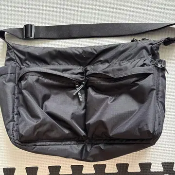 UNIQLO 숄더백