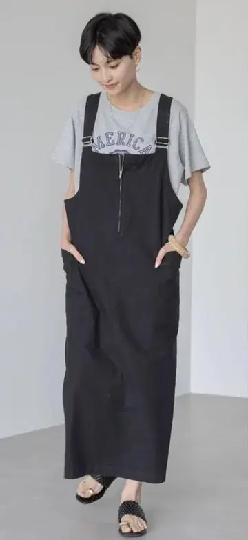 아메리칸 홀릭 린넨 블렌드 I 라인 오버롤 스커트